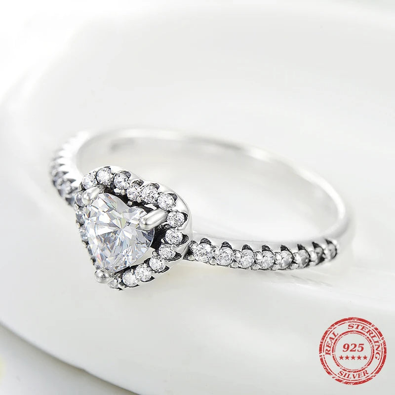 Sterling silver ring with classic shine for a jewelry set in 925 sterling silver