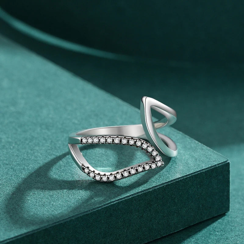 925 sterling silver ring styled as a sleek geometric line silver ring