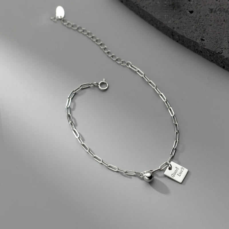 Bracelet with chain design crafted in 925 sterling silver