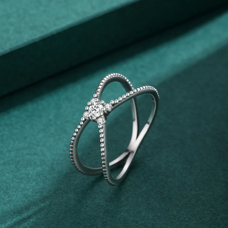 Cross ring jewelry crafted in 925 silver for everyday wear