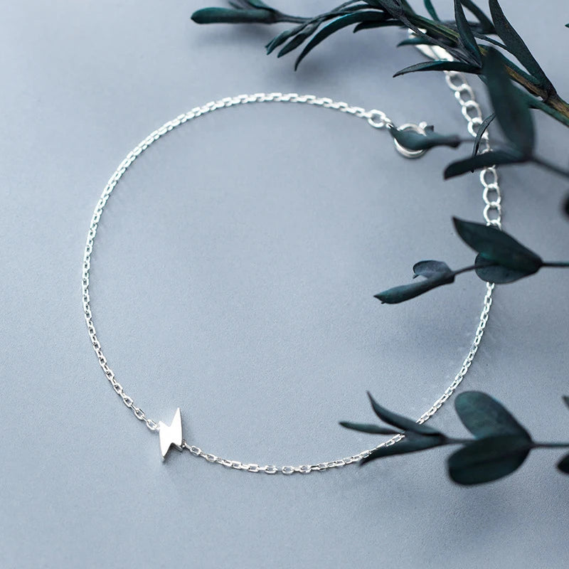 Silver bracelet for women with smooth sterling silver chain finish