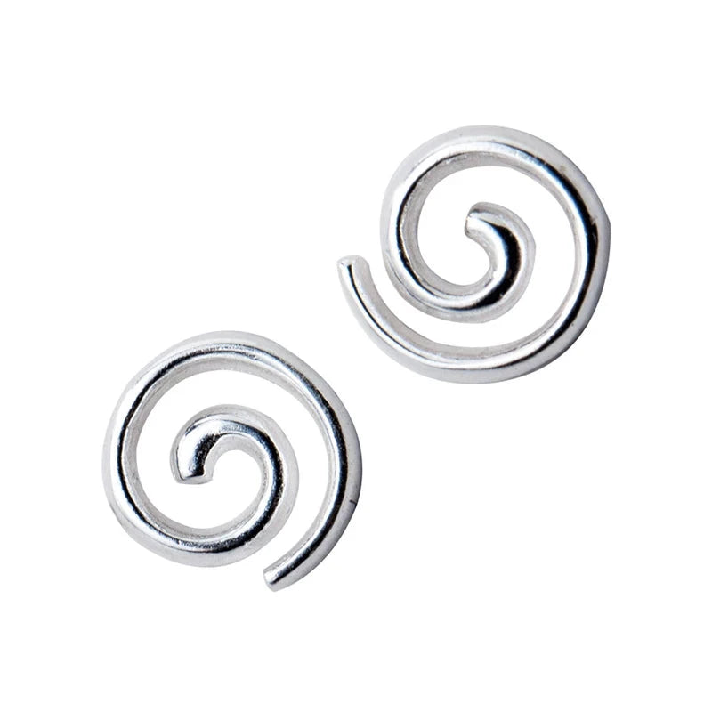 Round geometric stud earrings crafted in 925 sterling silver