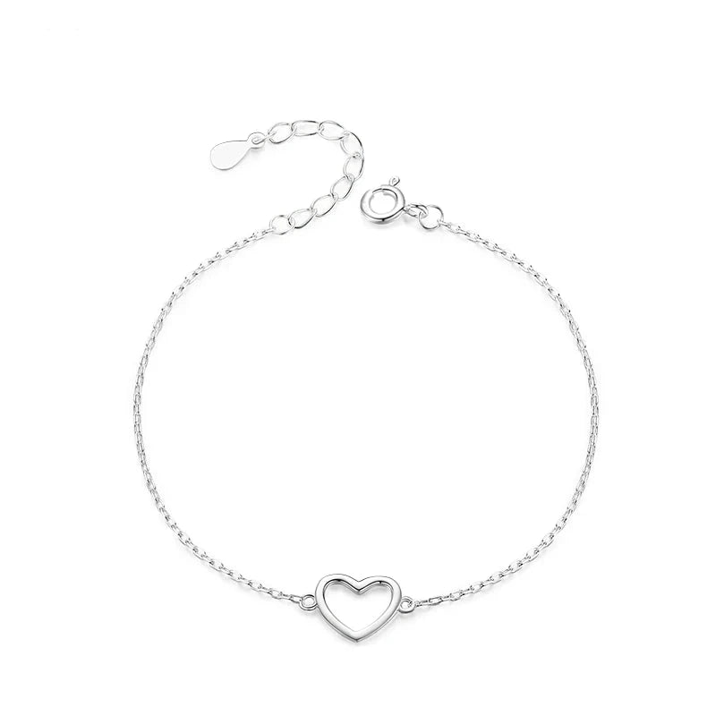 Heart bracelet in 925 silver with a delicate bracelet charm on a sterling silver chain