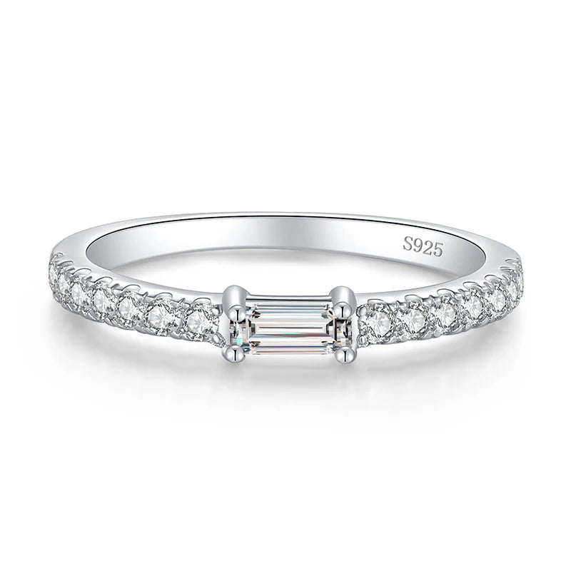 Classic sterling silver wedding finger ring diamond-look sparkle