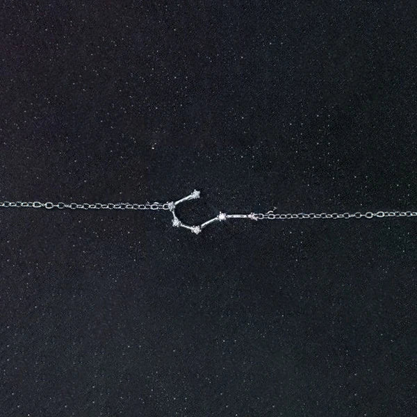 Sterling silver bracelet that suits sterling and silver collections