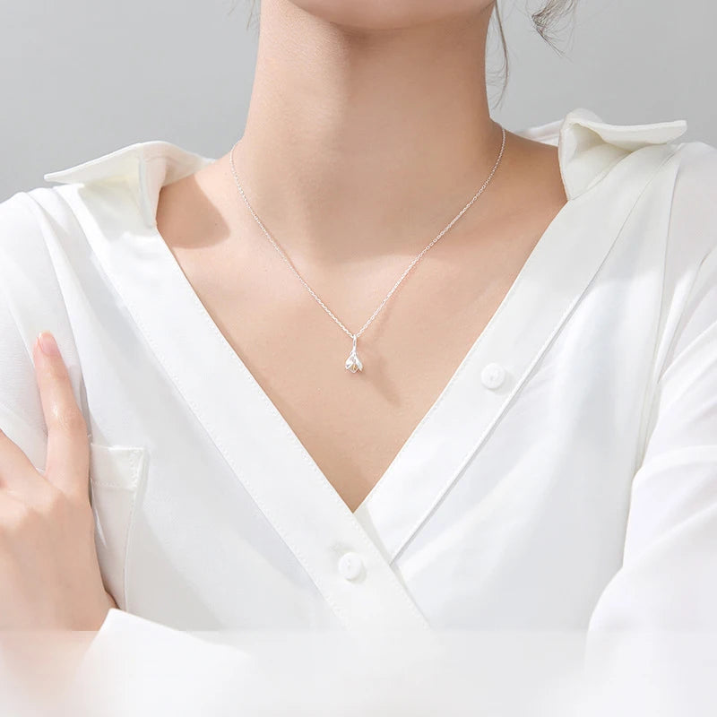 Flower necklace silver with magnolia blossom pendant