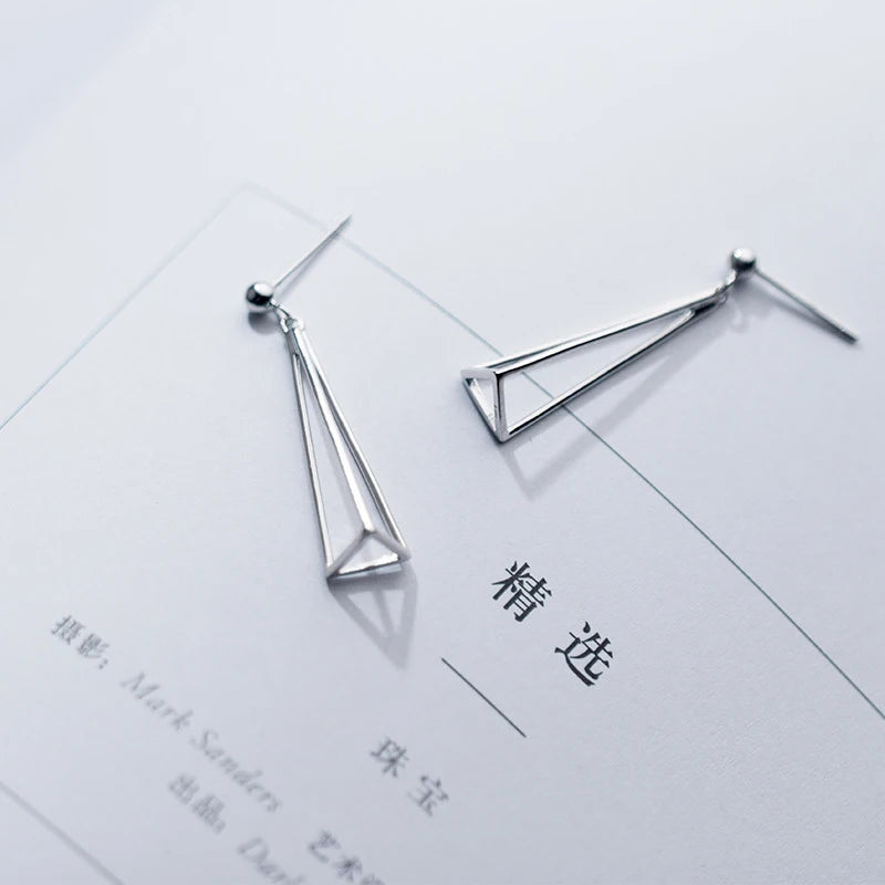 Silver earrings for women in 925 sterling silver with modern 3D triangle design