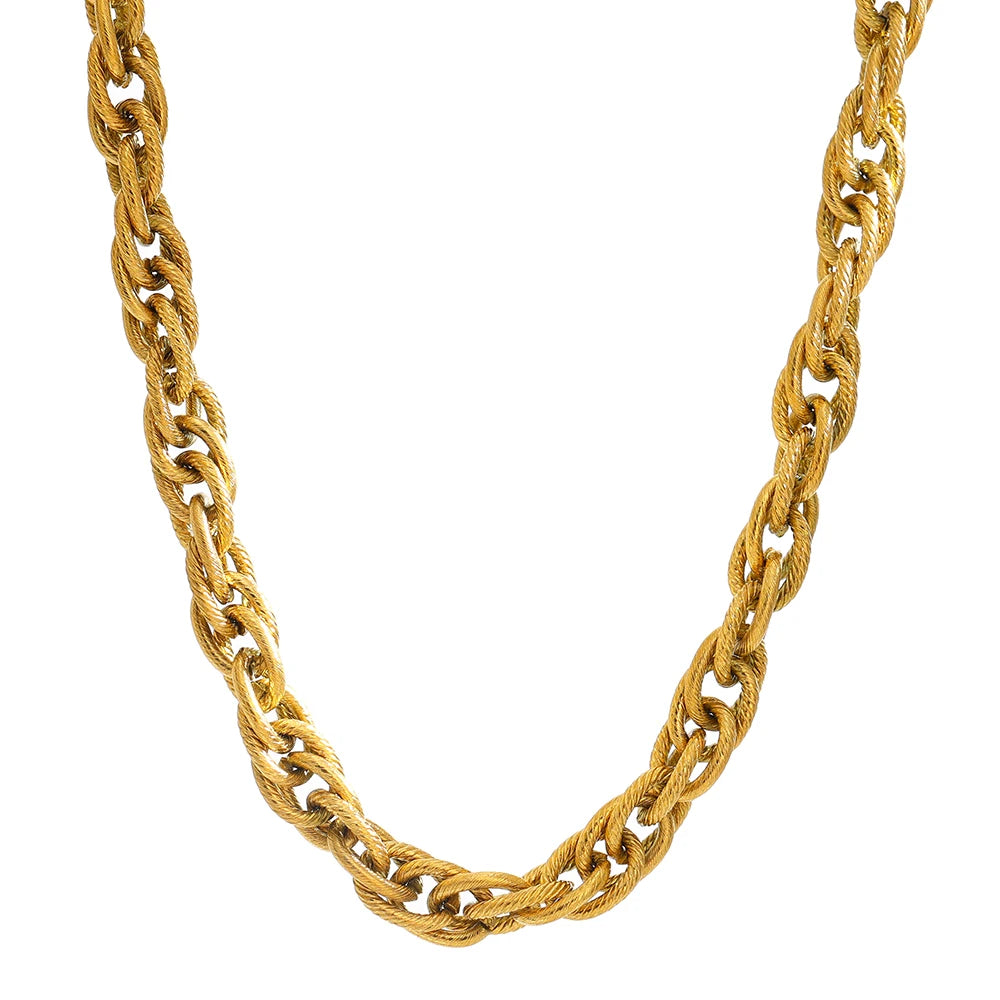 Elegant chain gold chain look with gold in necklace radiance