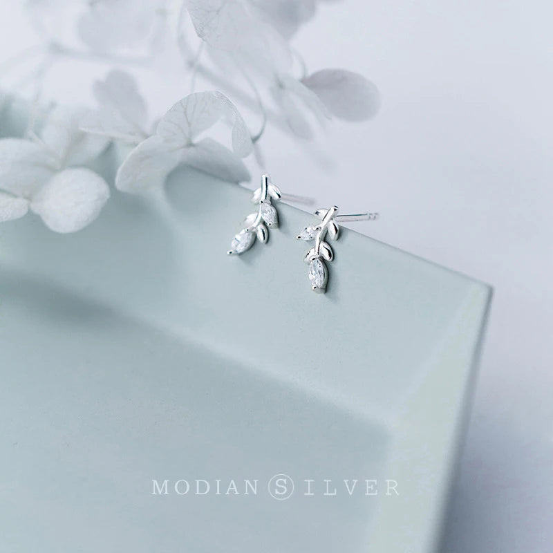 925 sterling silver stud earrings showing polished silver color shine