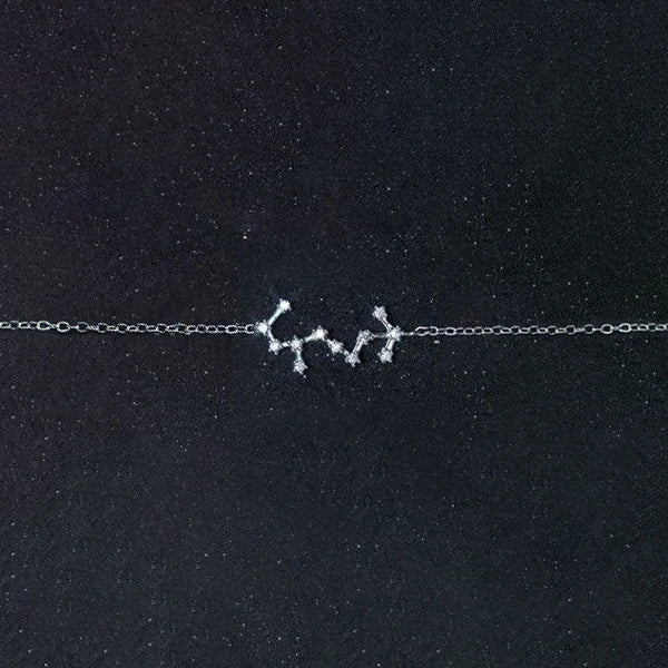 Sterling silver sterling accents on a classic 925 sterling silver band