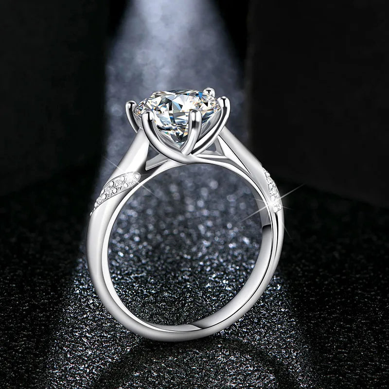Macro sparkle of moissanite diamonds on a 925 silver setting