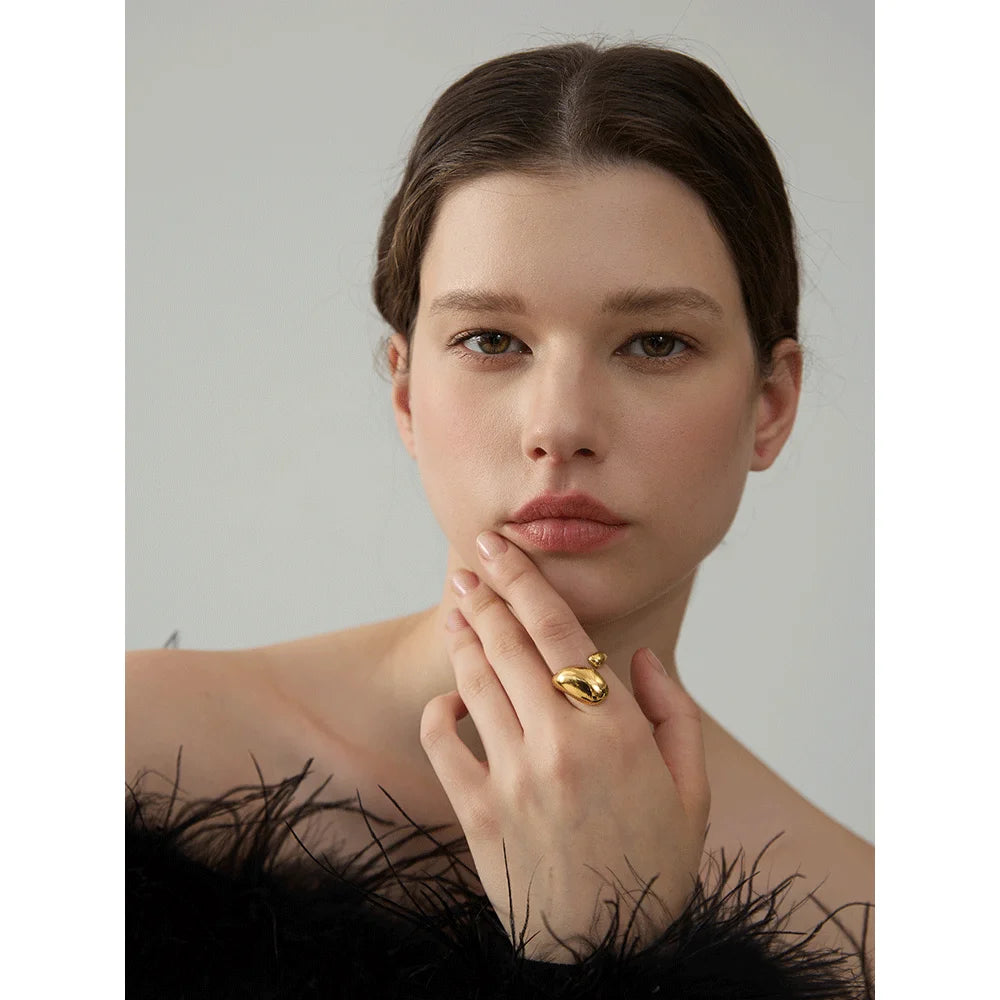 Minimalist ring gold ring with adjustable ring size