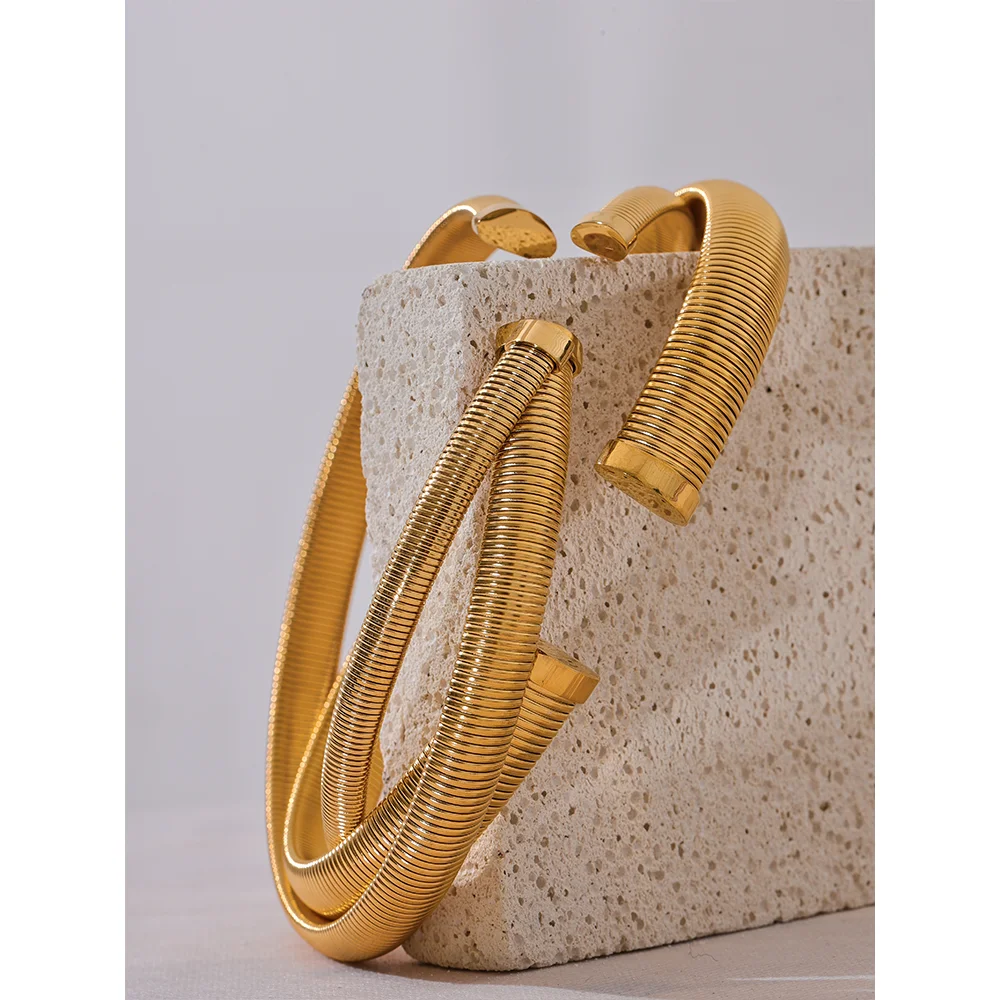 Women’s statement torque necklace 316L steel silver finish