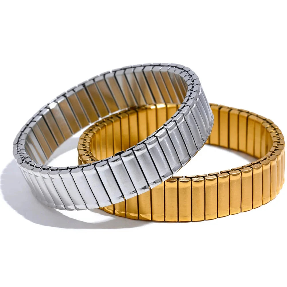 Gold chain wide bracelet showcasing a polished bracelet chain finish