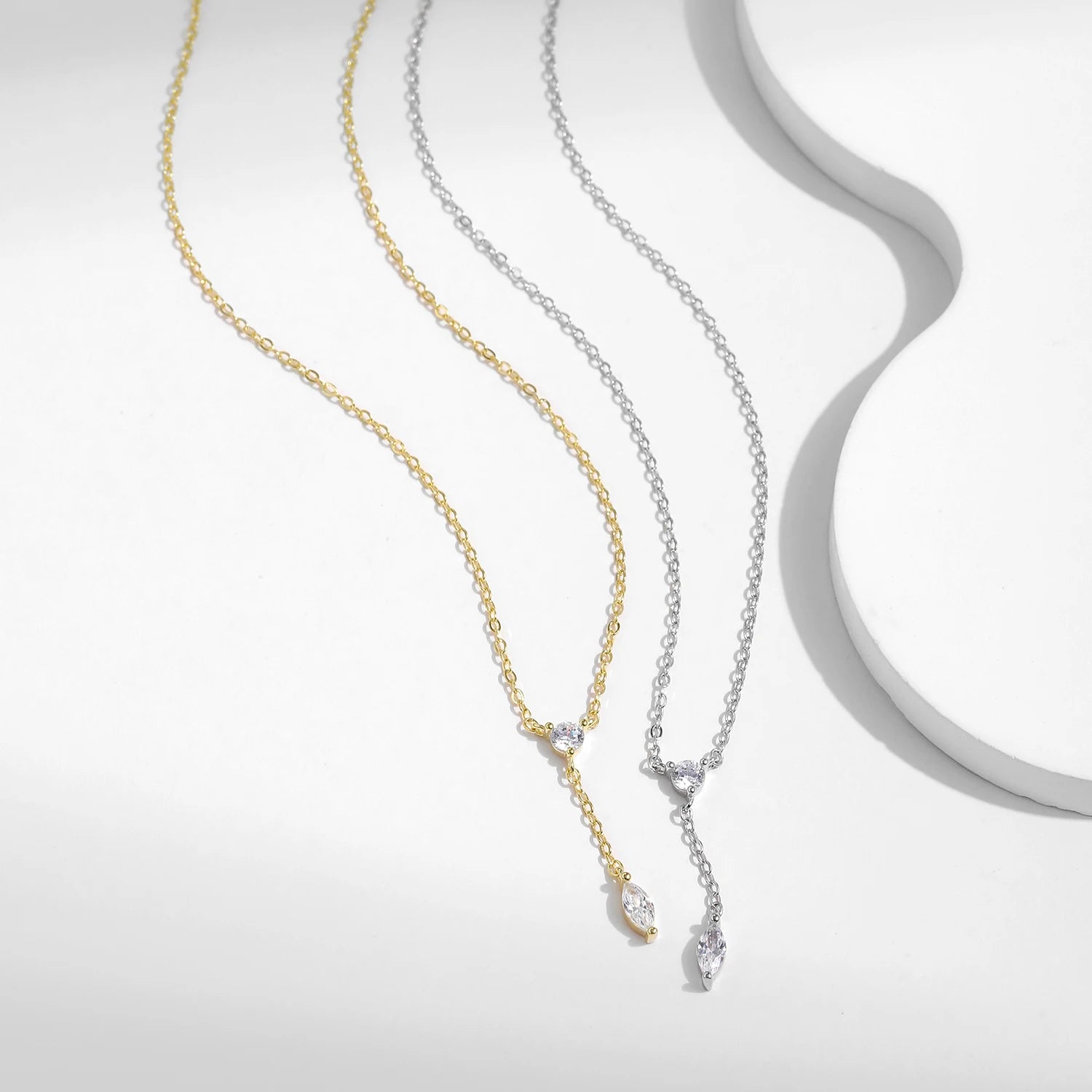 Long Y-shape pendant necklace in sterling silver silhouette