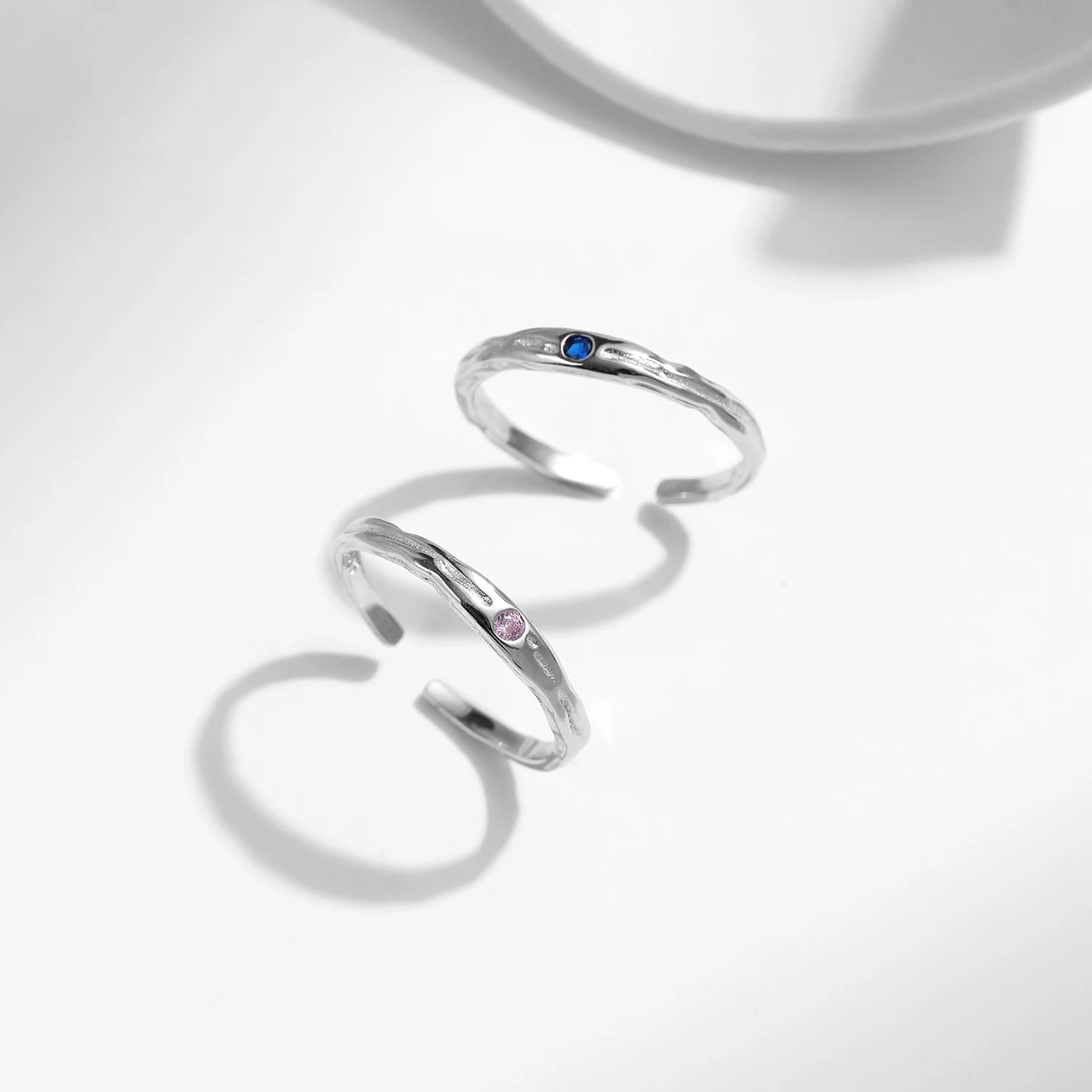 Silver ring profile in 925 sterling silver with ring with size comfort