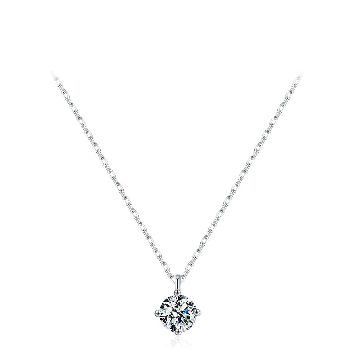 Pendant necklace in sterling silver with a smooth silver chain