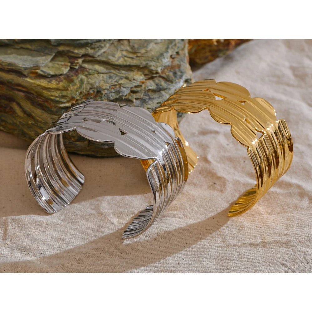 Slim bracelet for gold outfits showing subtle glow