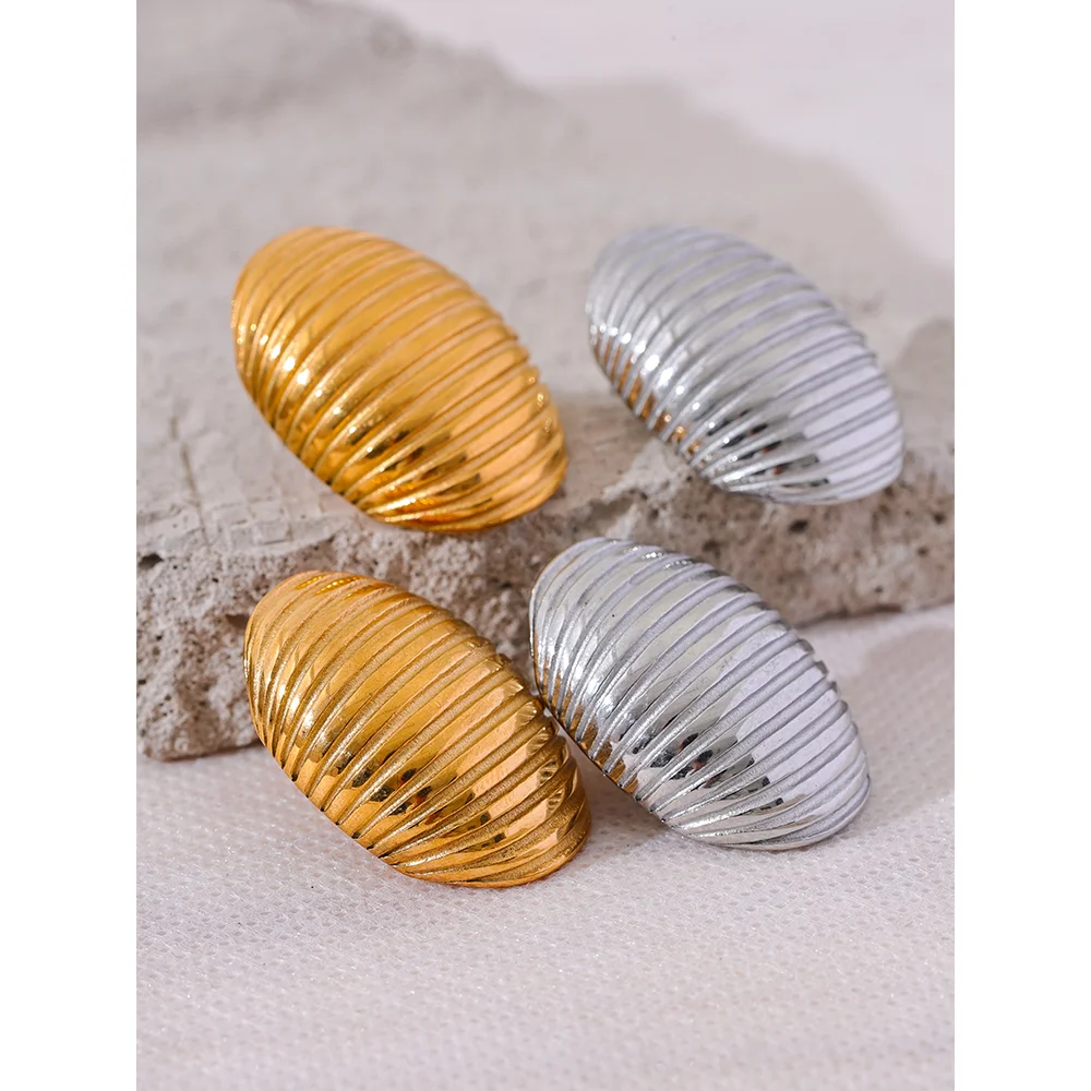 Close view of gold plated finish on stud ear rings