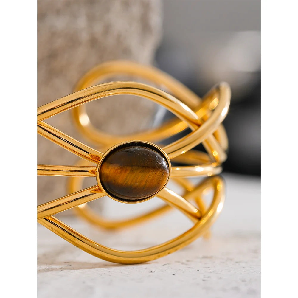 Bracelet for gold lovers with statement cuff bracelet style