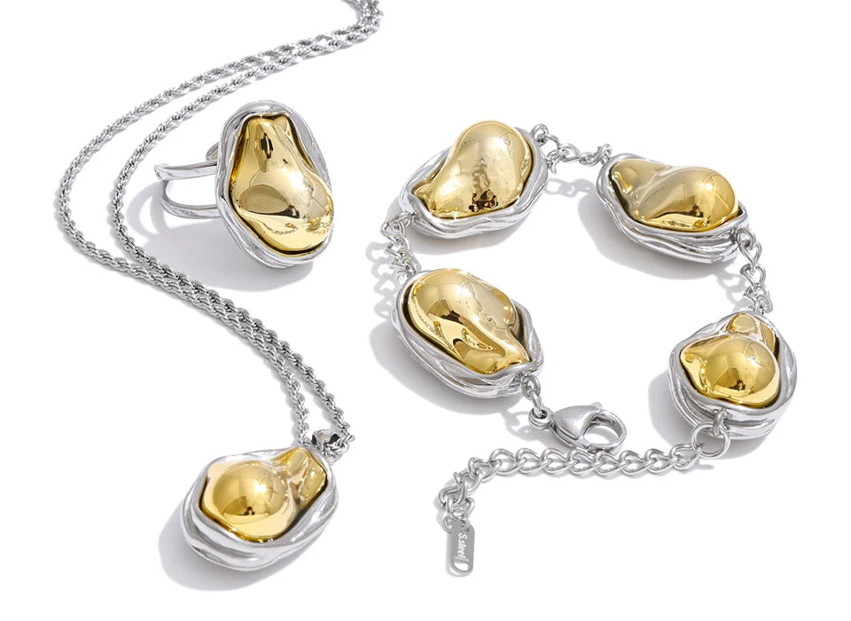 Coordinated jewelry sets with chain necklace and bead bracelet