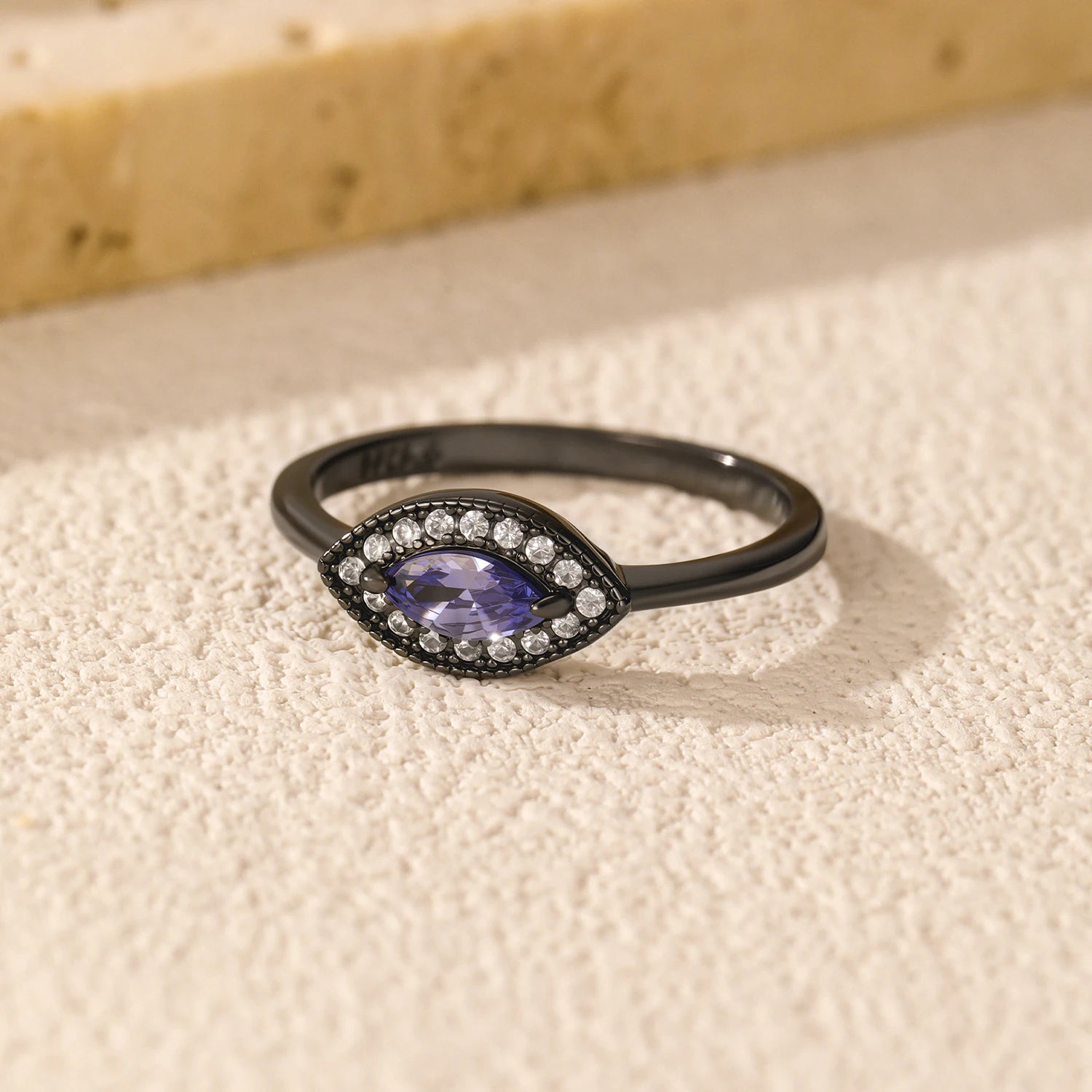 Tanzanite jewelry ring with eye design vintage style