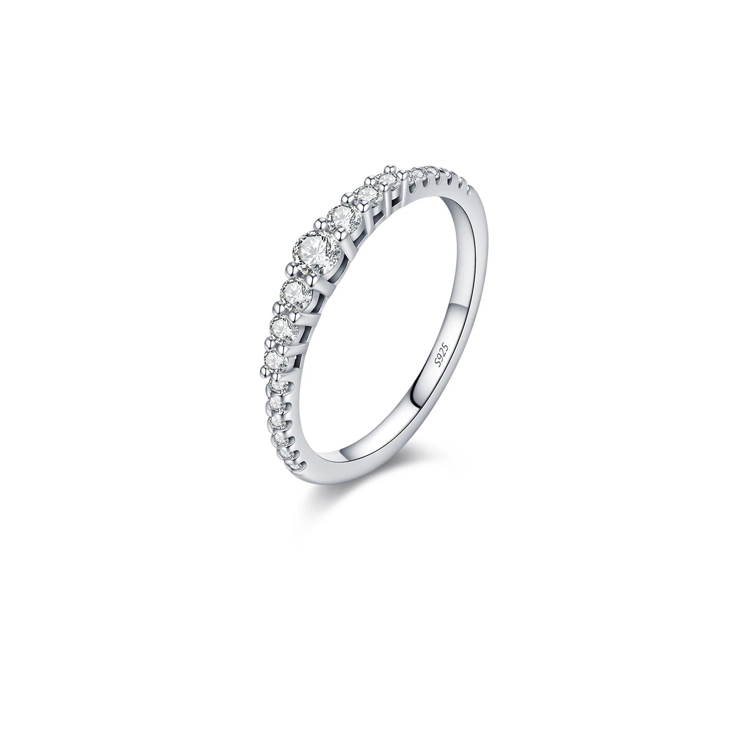 Exquisite moissanite ring in polished 925 sterling silver for weddings
