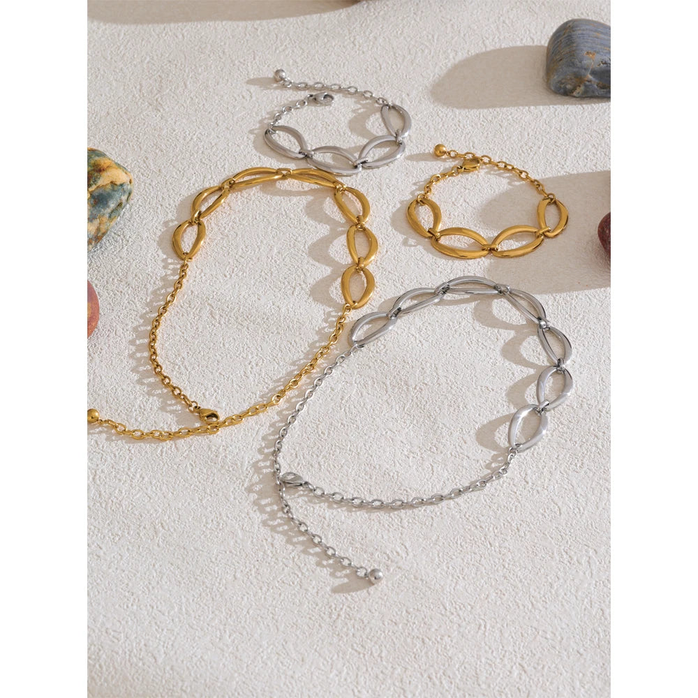 Geometric handmade chain necklace and bracelet pair in gold