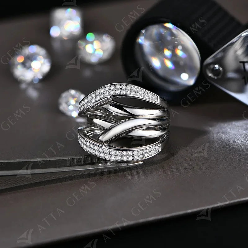 Gold ring in white gold style showing ring with gold detail