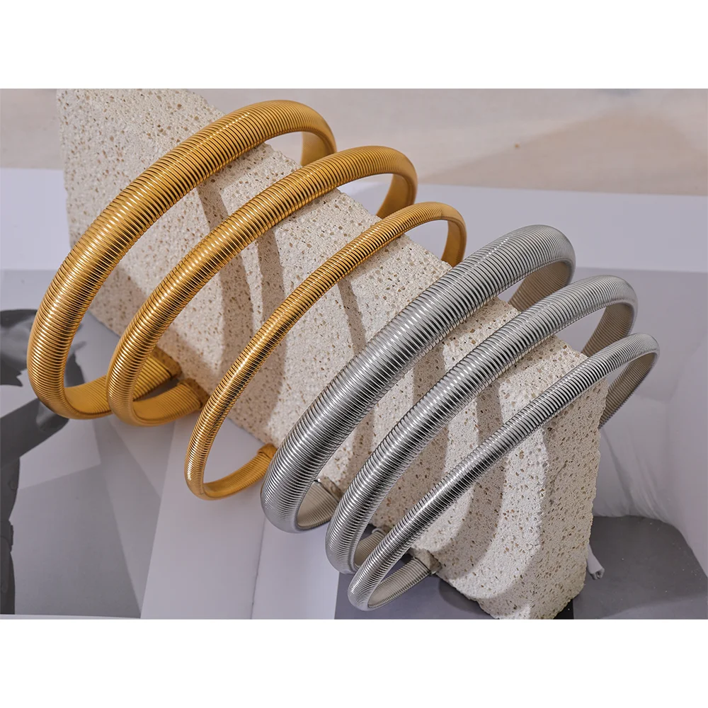 Waterproof torque necklace stainless steel gold & silver options