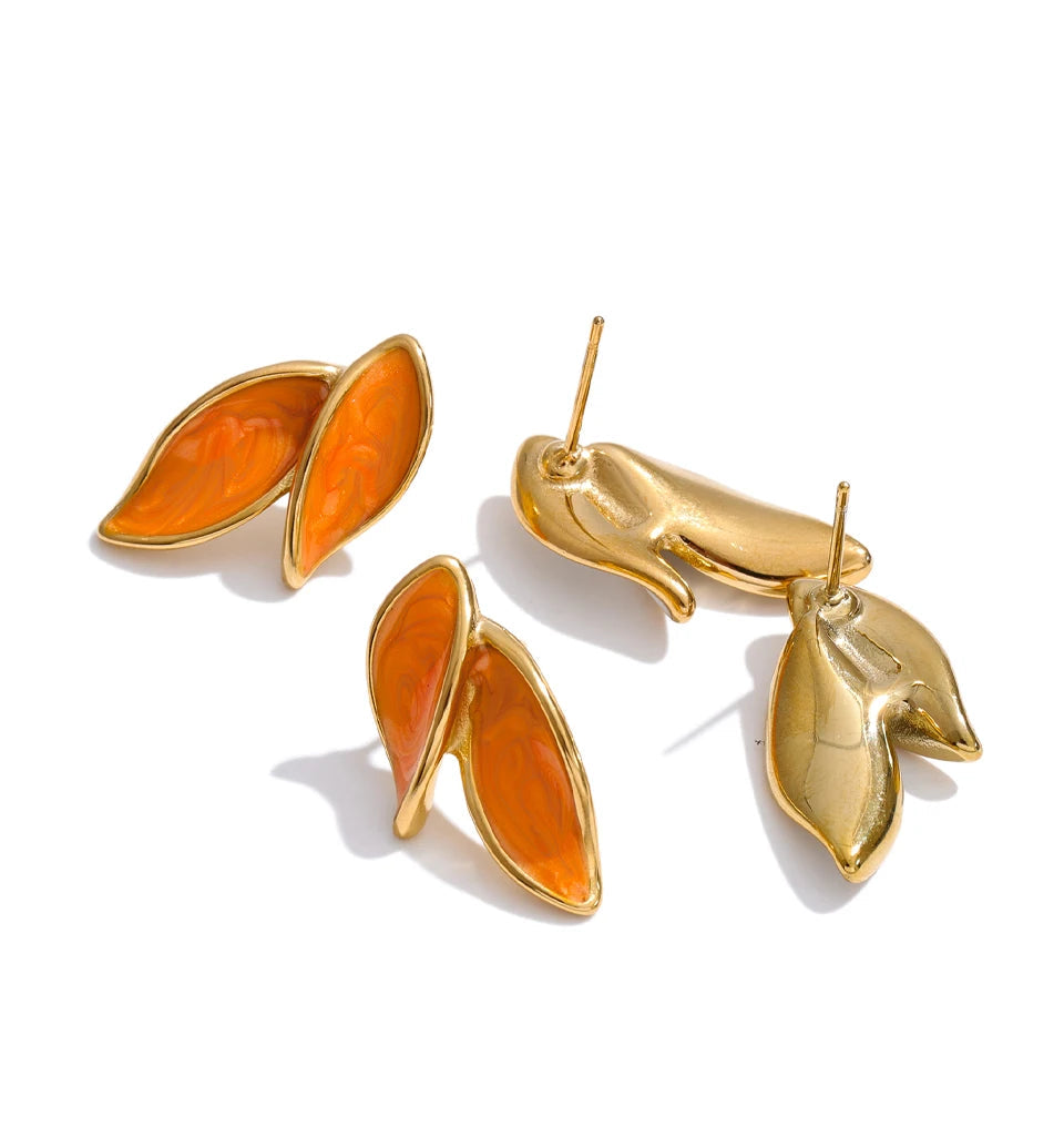 Chic gold a earrings with enamel leaf and polished shine