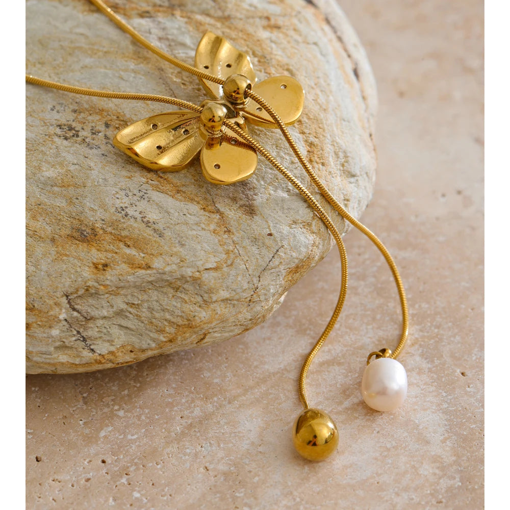 Necklace and necklace layering with pearl and butterfly design