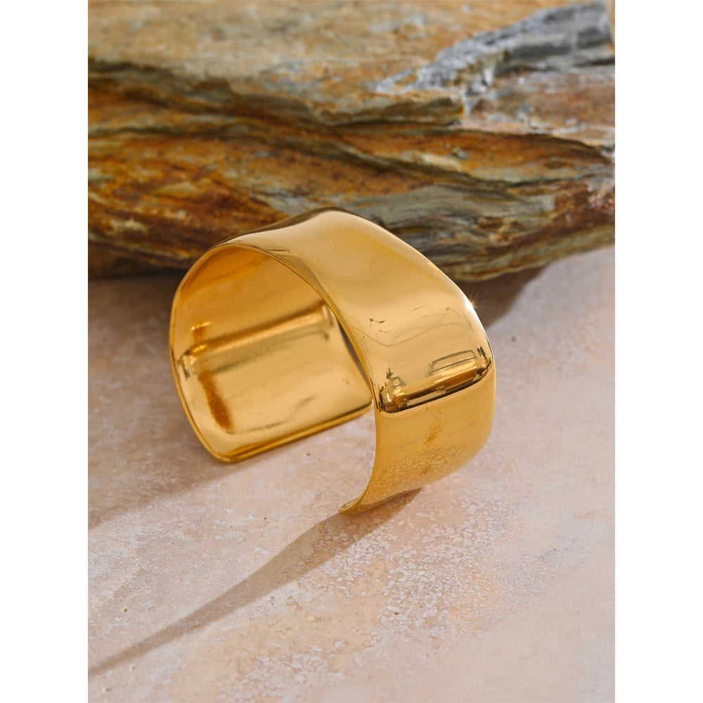 Gold cuff bracelet for women with smooth finish for gold jewelry looks
