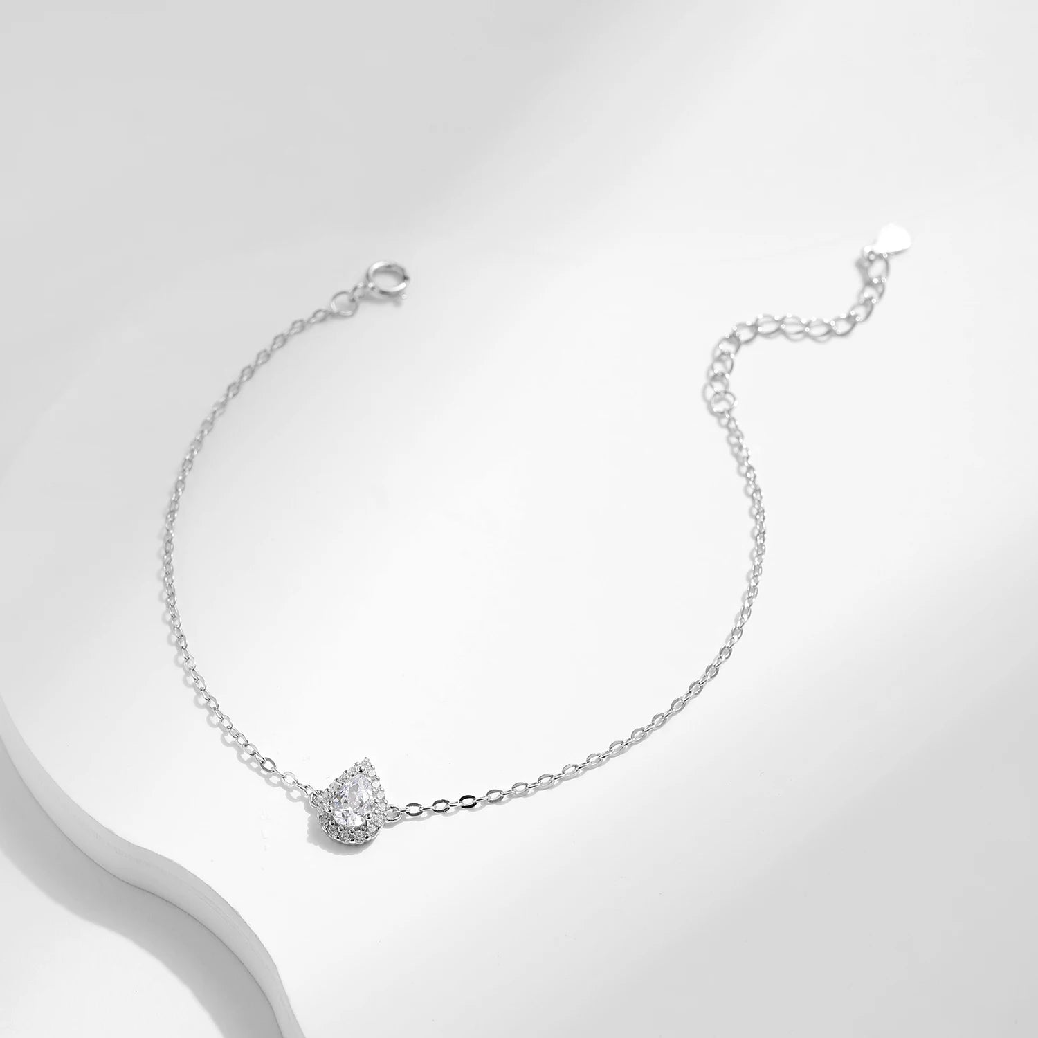 Bracelet chain in 925 silver with pear cut cz sparkle