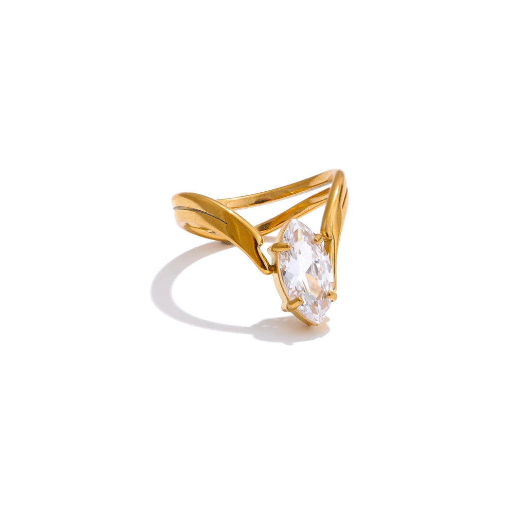 18k gold plated stainless steel ring with cubic zirconia