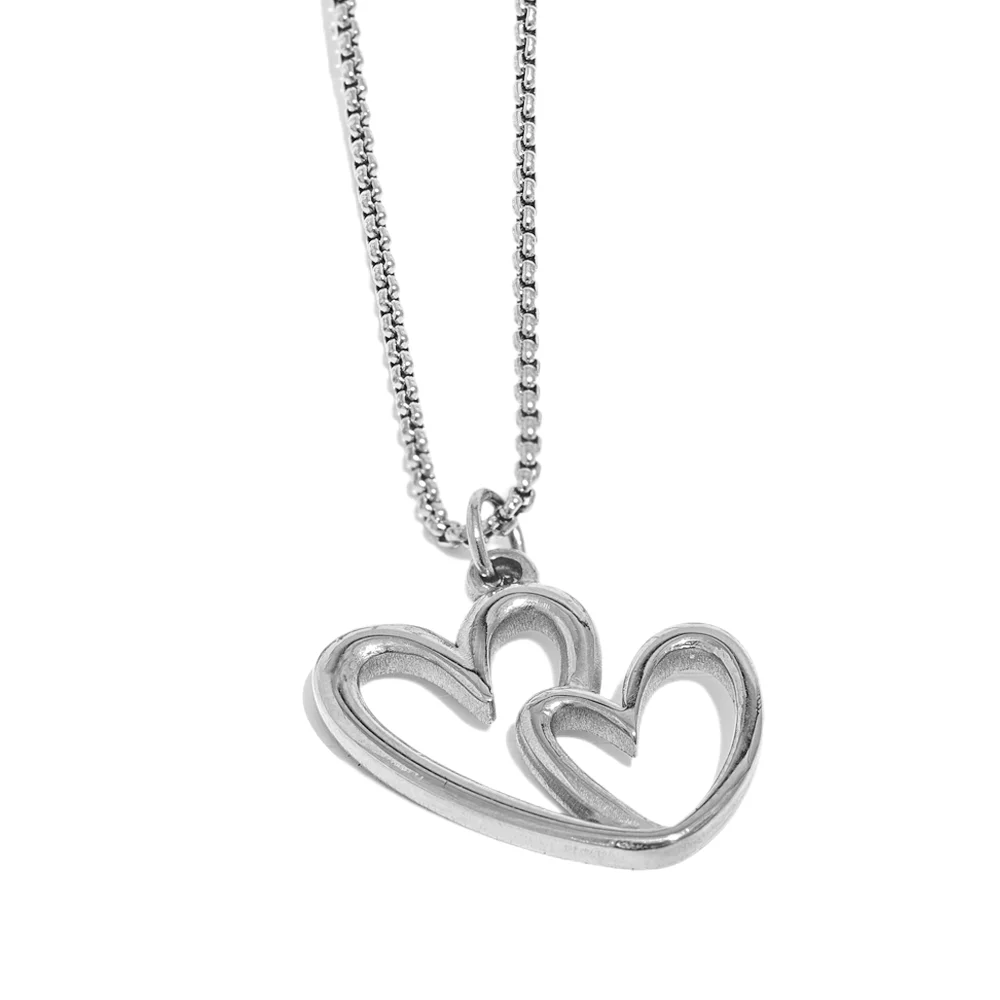 Necklace with gold heart pendant in a sleek chain design
