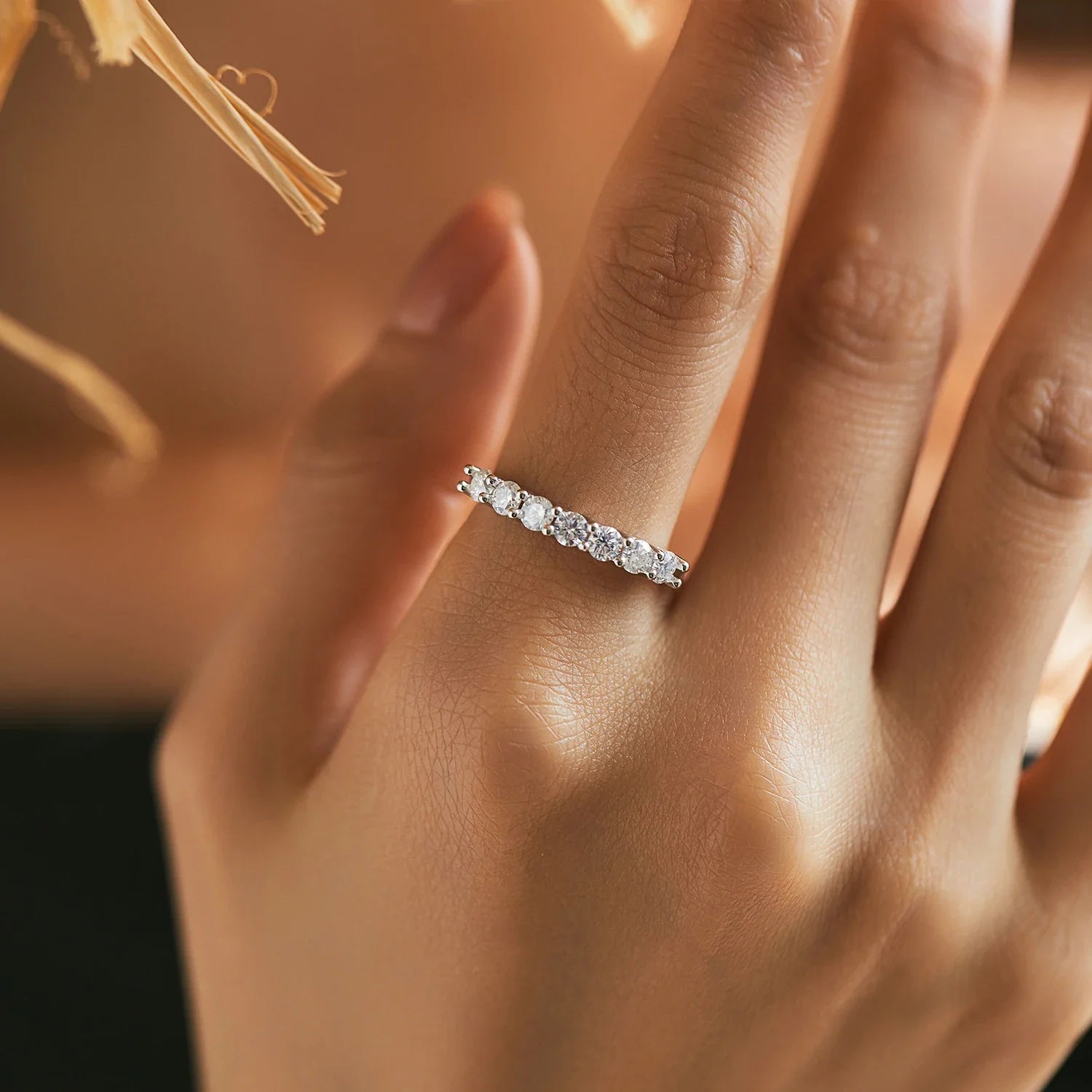 Ring moissanite center with gentle ring with size comfort