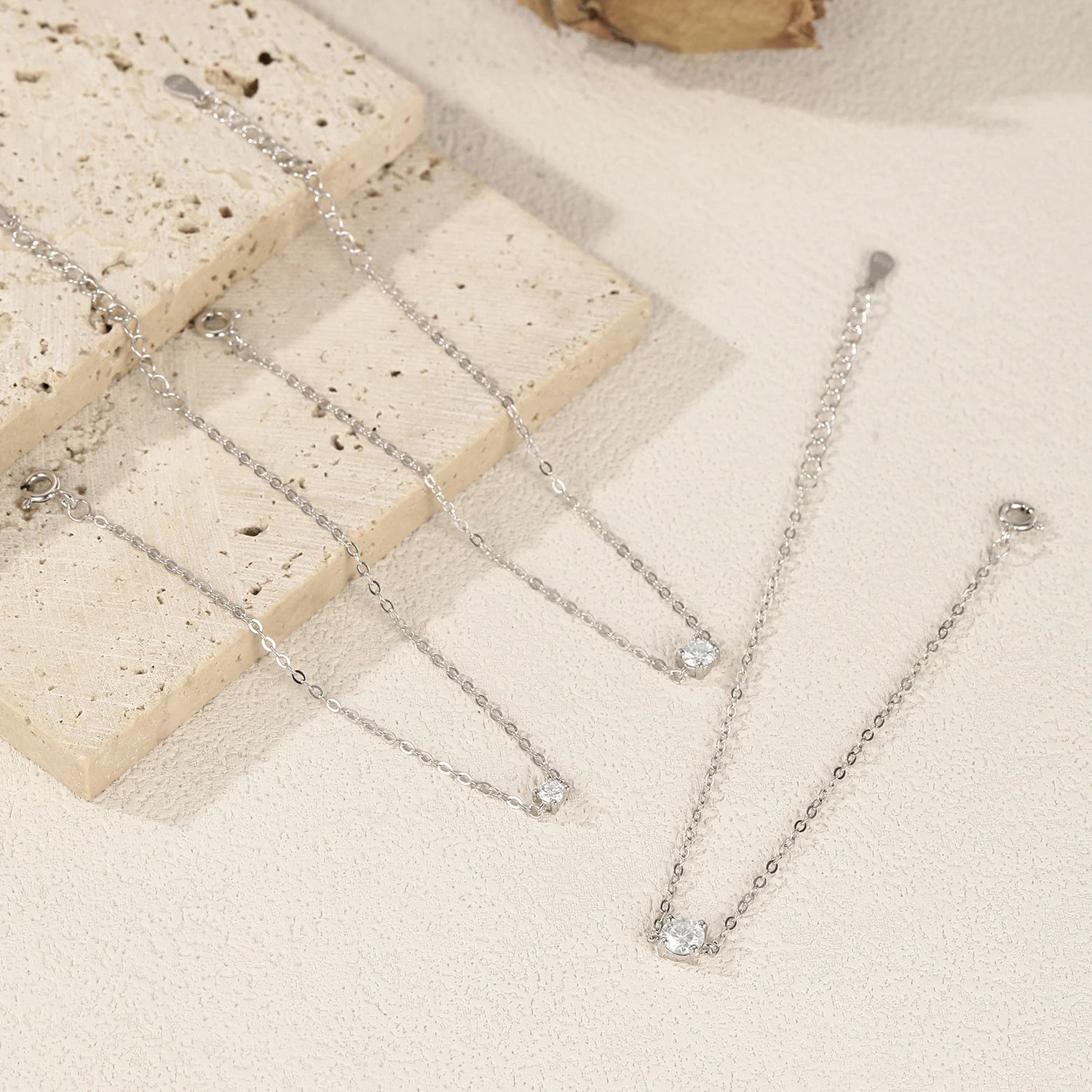 Elegant moissanite chain bracelet for women