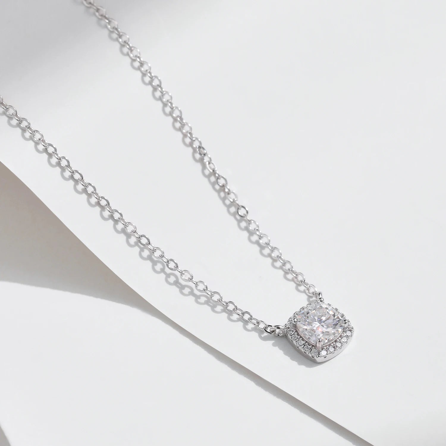 Sterling silver halo necklace round shape for timeless style