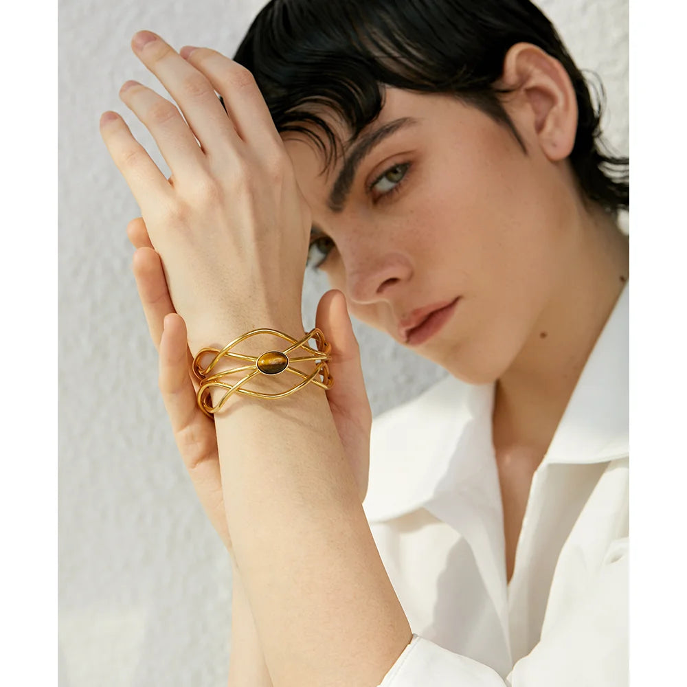 Gold bracelet bracelet with durable stainless steel shine