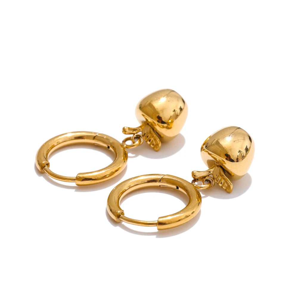 Overhead photo featuring gold necklace and gold from jewelry details