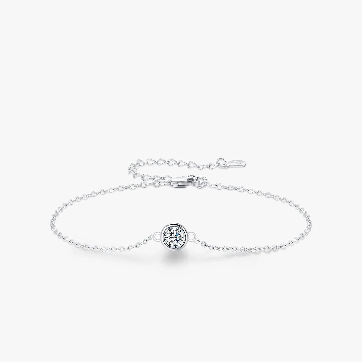Sleek sterling silver chain bracelet styled as moissanite jewelry