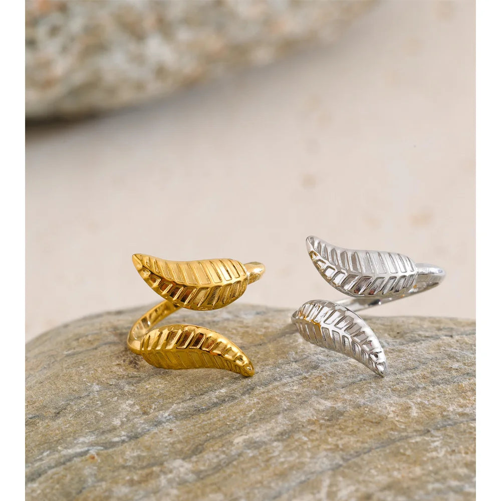 Nature inspired leaf ring with polished gold finish