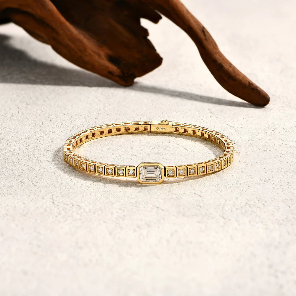 Tennis bracelet women with Asscher gems set around wrist