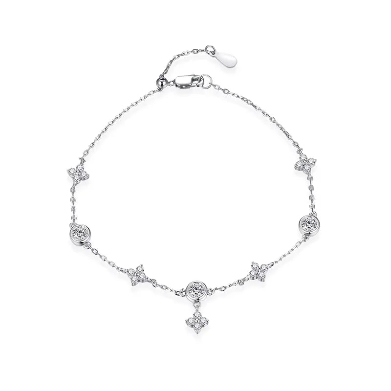 Women’s sterling silver bracelet with moissanite jewelry design