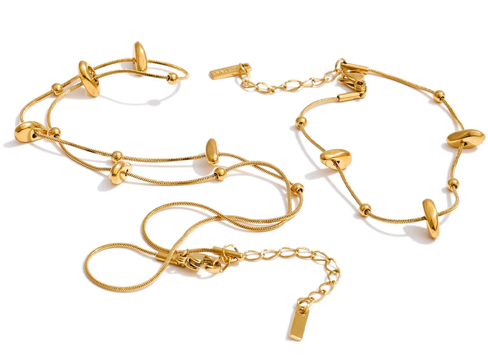 Elegant accessory set perfect for gift or daily wear