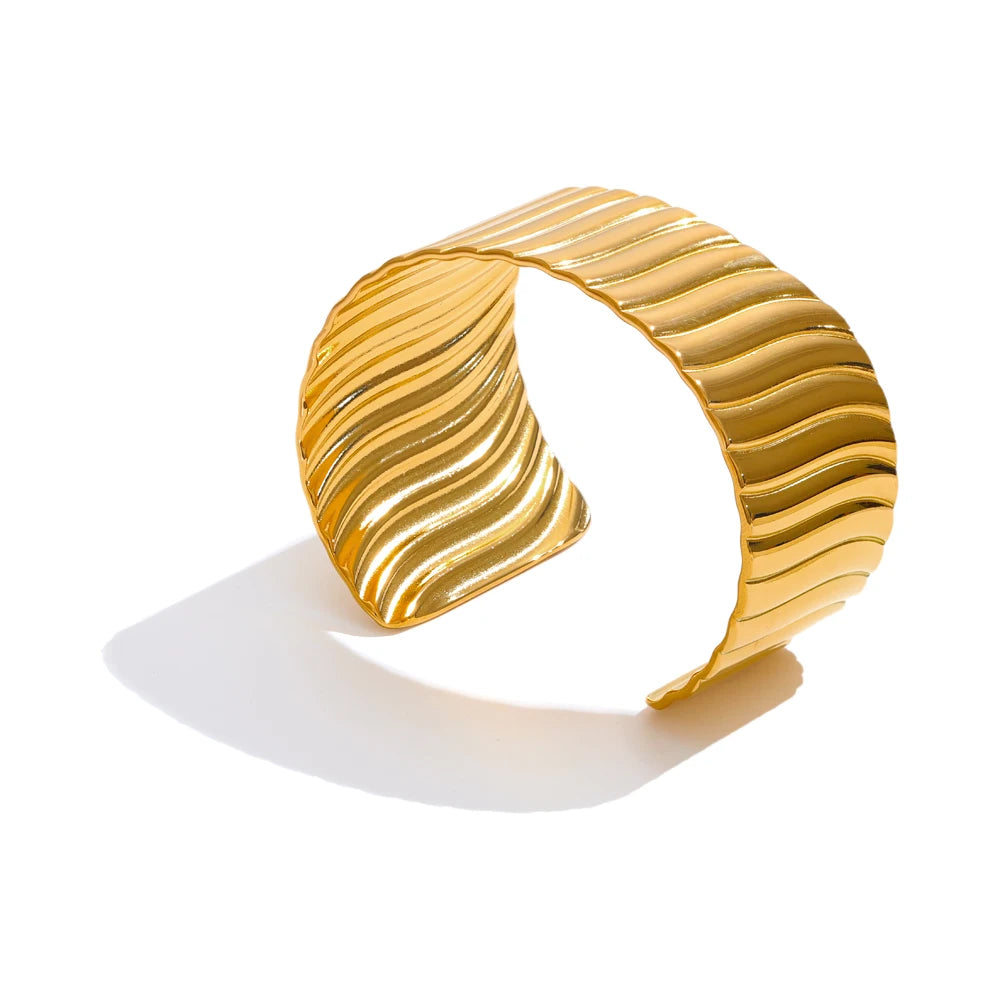 Gold cuff bracelet with bracelet gold bracelet shine in a bangle bracelet style