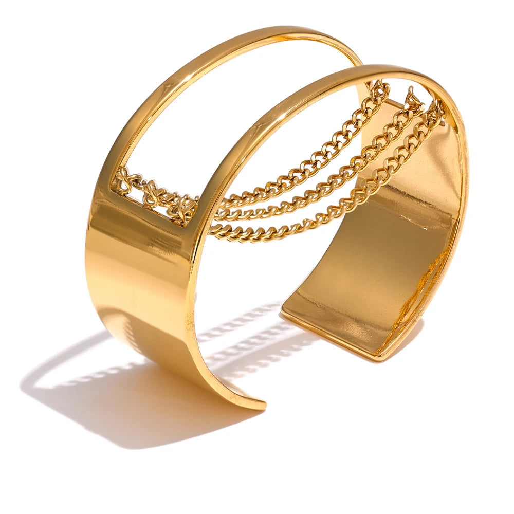 Gold chain bracelet with chain with gold links for a polished bracelet with gold look