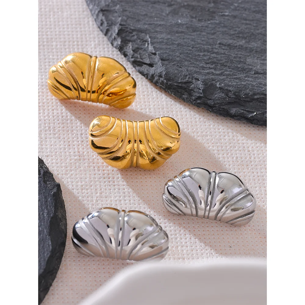 Stainless steel stud earrings with a gold earrings gold finish for daily wear