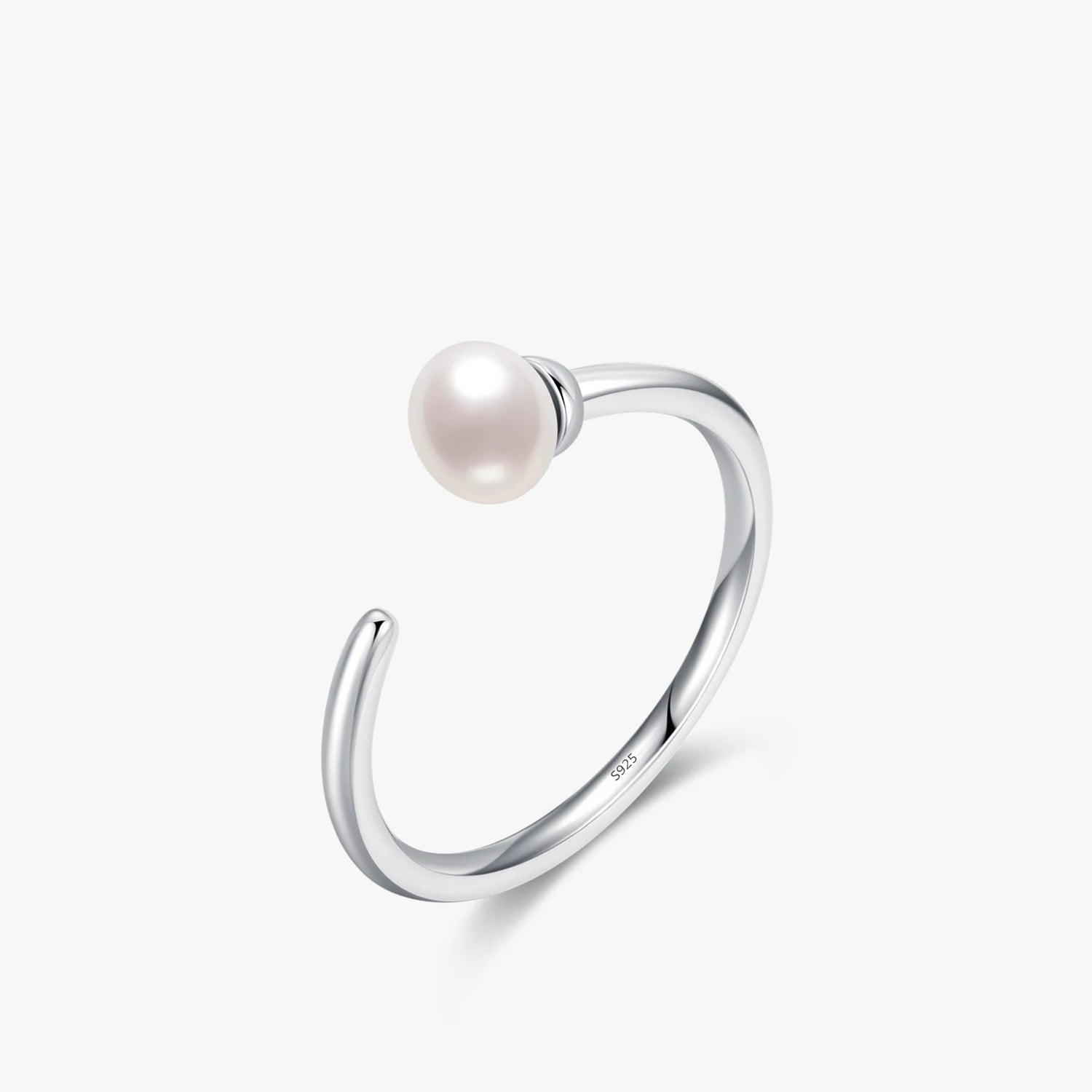 Pearl ring with freshwater pearl set in 925 sterling silver for classic pearl jewelry